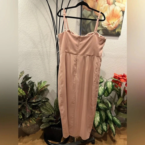 City Chic sweet Drape maxi dress size M/18 - Picture 7 of 15